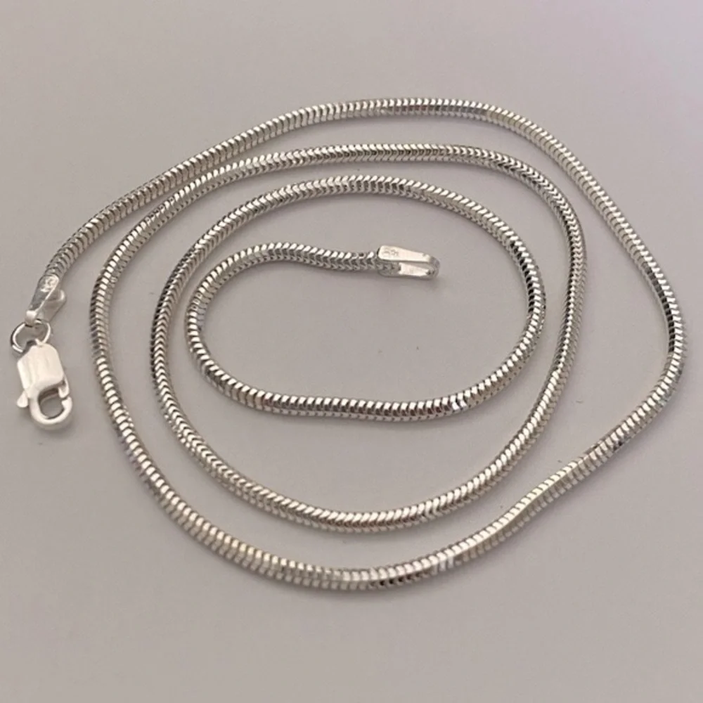 925 Silver 21.5” 2mm necklace snake chain unisex 21.5 inches